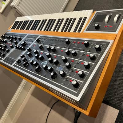 Moog One 16-Voice 61-Key Polyphonic Analog Synthesizer 2018 - Present - Black/Ash image 9