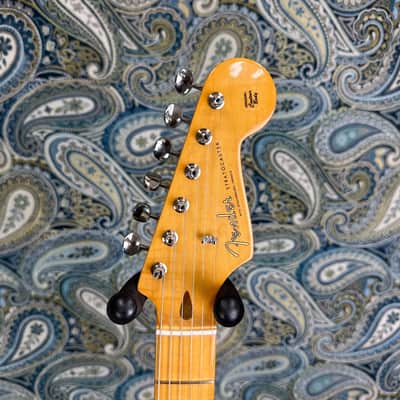 Fender Vintera III Late '50s Stratocaster Dakota Red image 3