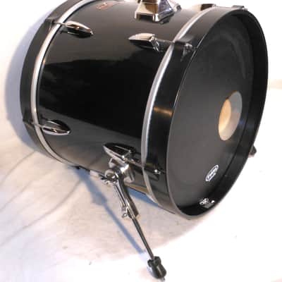 Tama Imperialstar 2024 Hairline Black 18" Bass Drum w/EVANS Drum heads image 1