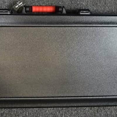 Spector Molded TSA Case for 4/5 String Spector Basses image 1