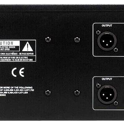 2x dbx 1231 Dual 31-band Graphic Equalizer, Switchable boost / cut ranges of ±6 or ±15 dB image 4