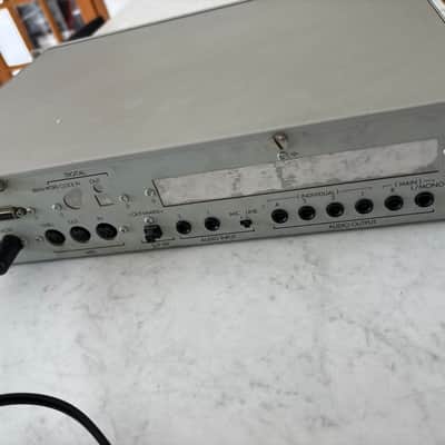 Korg Triton Rack Rackmount 60-Voice Polyphonic Workstation 2000 - 2005 - Silver image 7