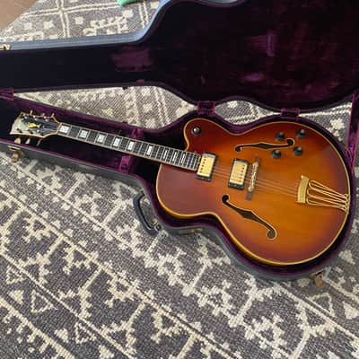 Gibson Byrdland 1970 - sunburst image 20