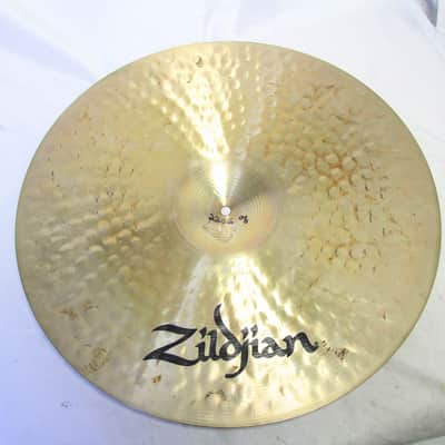 ZILDJIAN K.CONSTANTINOPLE Medium Ride 20-inch 2206g Zildjian Ride Cymbal (06/15) image 7