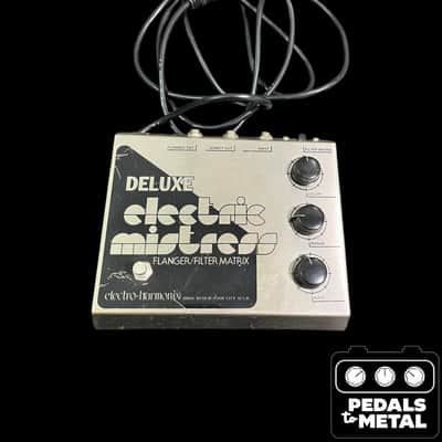 Electro-Harmonix Deluxe Electric Mistress - Silver / Black - X21934 image 2