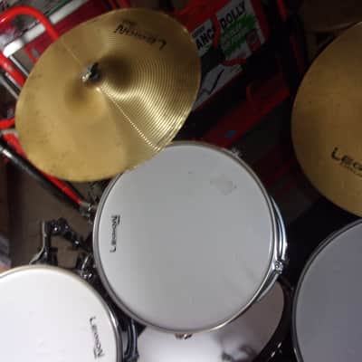 Legion by Peace Jet Black 5 Pc. Drum Set 4 Cymbals, Hi Hat stand +2 more Stands Bass Pedal + Throne image 8