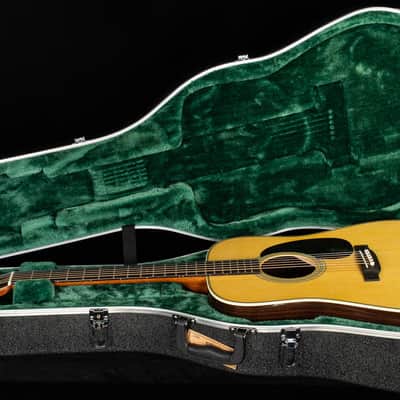 Martin HD-28E LR Baggs Anthem (058) image 8