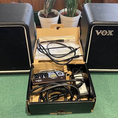 Vox MV50 Clean 50-Watt Guitar Amp Head 2017 - Present - Black / Silver/ 2 Vox speakers image 4