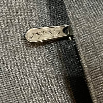 Fender FAS 405 Small Acoustic Gig Bag image 4