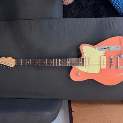Reverend Charger 290 Bigsby image 1