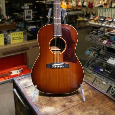 Gibson LG-1 1947 - 1968 - Sunburst image 1