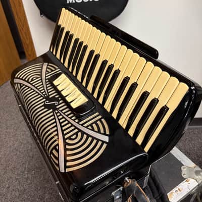 Sonola 120 Bass Piano Accordion SS5 LMH w/case Italy 1950s Black (used) image 5