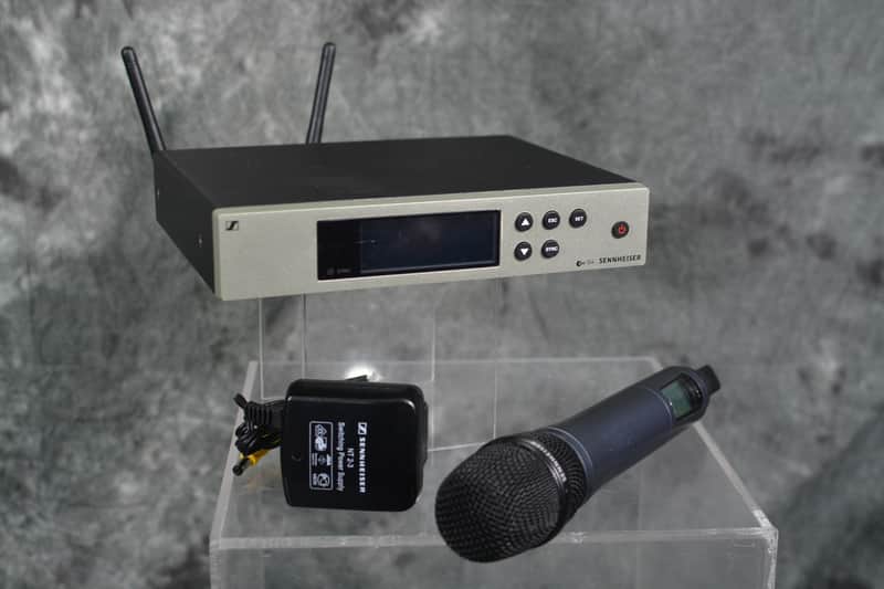 Sennheiser EWD 835 Evolution Digital Wireless Handheld Microphone set image 1