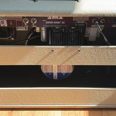 Fender Super-Sonic 22 2-Channel 22-Watt 1x12" Guitar Combo 2010 - Present - Blonde image 2