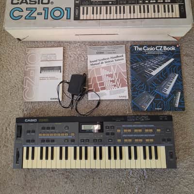 Casio CZ-101 49-Key Synthesizer 1985 - 1988 - Black