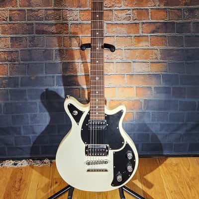 First Act Garage Master Limited Edition Volkswagen Electric Guitar