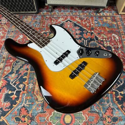Fender J-Craft Collection Jazz Bass JB-STD 2010-2012 - 3 Tone Sunburst image 9