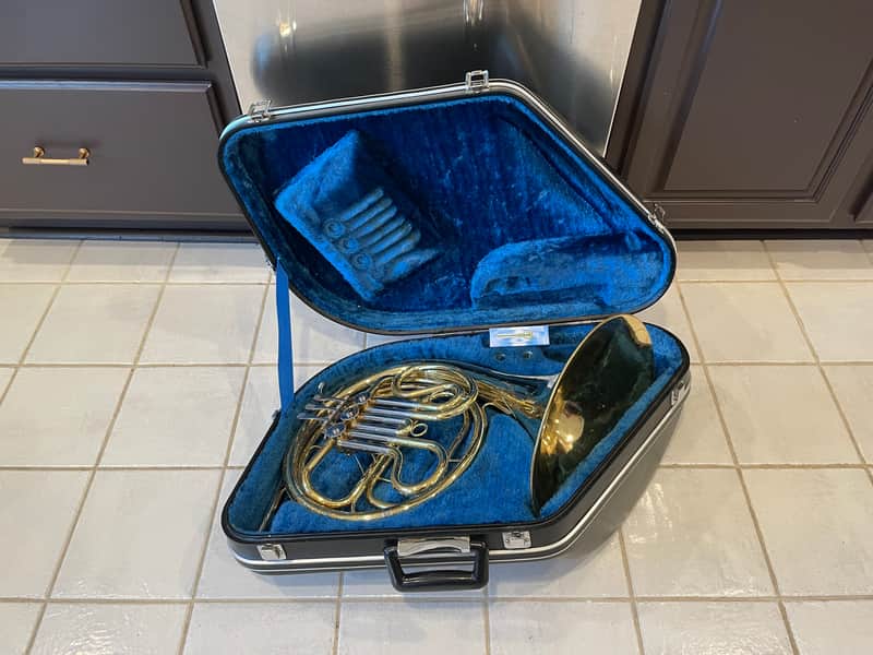 Serviced Yamaha YHR-313 Single French Horn (Ready to Play) - Made in Japan - Sounds Great! image 1