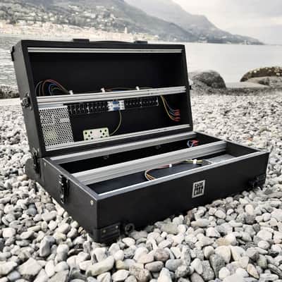 (2x6U) 12U Eurorack Case Powered, 84 or 104 hp, modular synthesizer, patched resealable image 4