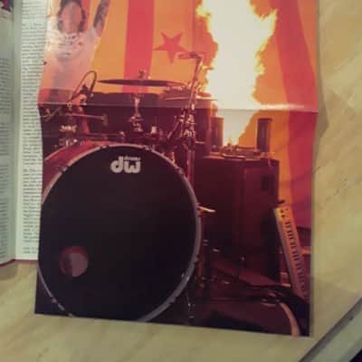 Vintage DW " Edge " Magazine from 2005 ( * Tommy Lee Poster still inside it * ) image 10