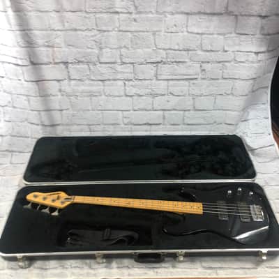 Peavey Foundation 4 String Bass Guitar Black image 9