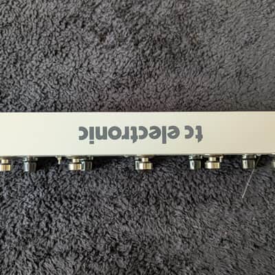 TC Electronic Plethora X5 TonePrint Multi-Effects Pedalboard 2020 - Present - White image 6