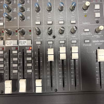 Mackie SR 24-4 VLZ Pro 24x4x2 4-Bus Mixing Console Mixer PA DJ audio image 8
