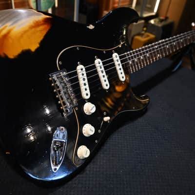 Fender Custom Shop LTD Dual Mag II Stratocaster Relic 2021 - Aged Black over 3-Color Sunburst #3023 image 3