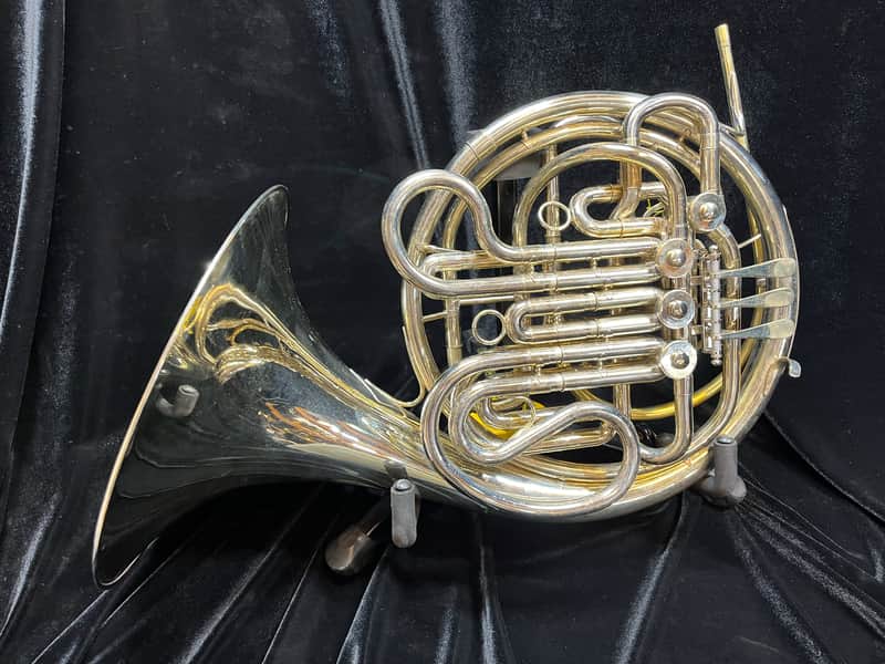 Holton H179 with Cantesanu Leadpipe image 1