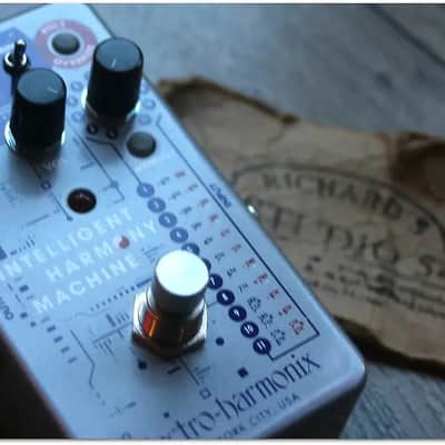 Electro-Harmonix Intelligent Harmony Machine image 3