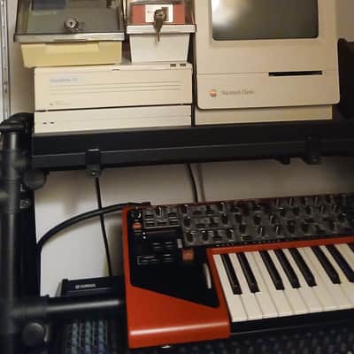 E-MU Systems Emulator II+ 61-Key 8-Voice Sampler Workstation 1984 - 1988 - Black image 2