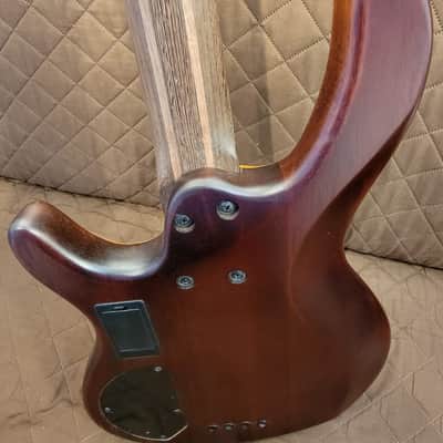 Cort B4ELEMENTOPN Mahogany Body Ash Top 5pcs Walnut & Panga Panga Neck 4-String Electric Bass Guitar image 15