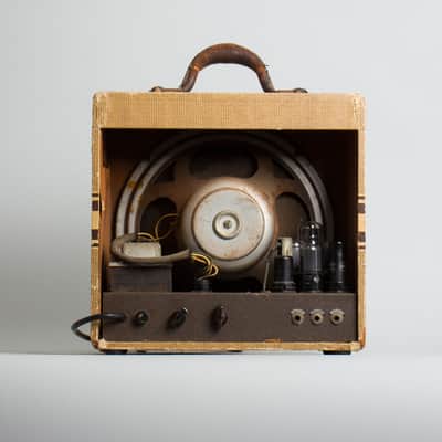 EH-100/ Recording King Model 1022 Tube Amplifier, made by Gibson (1938). image 2