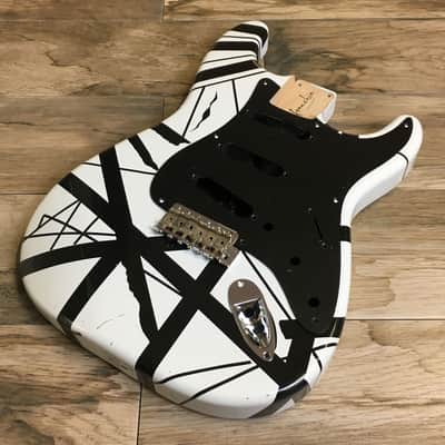 Made to Order - FRANCHIN Mercury guitar body EVH REPLICA Relic Aged Black/White 100% Nitro Lacquer Alder Stratocaster-Strat-S-Style Made in Italy image 2