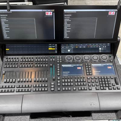 MA Lighting GRANDMA3-LIGHT Lightingl Console with 16,384 Control Parameters image 2