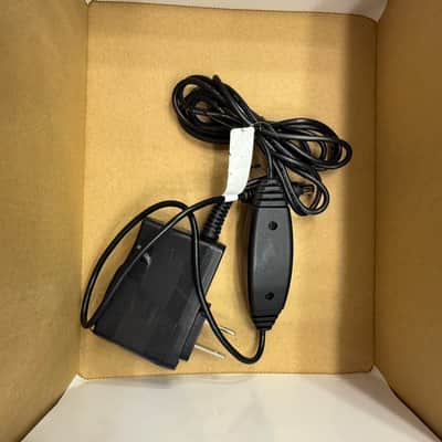 Boss Roland VE-2 Vocal Harmonist Effect Pedal + Box & Power Supply image 3