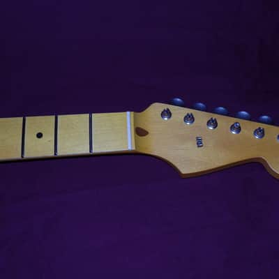 Jumbo Fret Light Relic Stratocaster Allparts Tinted Maple Neck image 2