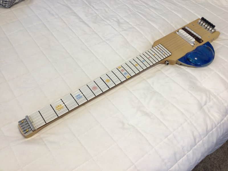 8弦スチールギター Fender USA 8string Steelguitar Fender Deluxe Eight 8-String Lap Steel Guitar | Reverb