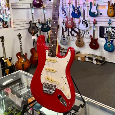 Squier Stratocaster Made In Japan with System 1 Tremolo, Red - Pre Owned image 3