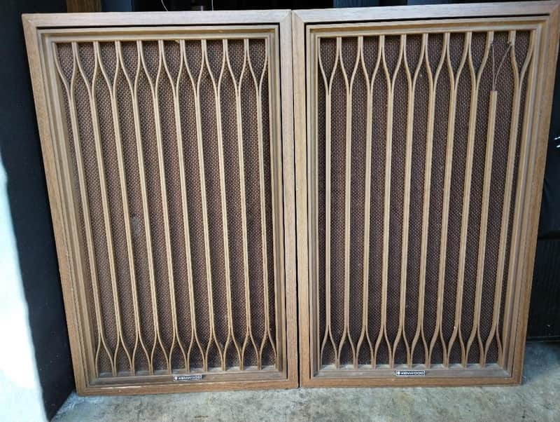 Kenwood KL555D speakers in excellent condition - 1970's | Reverb