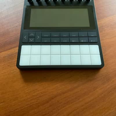 1010 Music Bento Sampling Production Lab image 4
