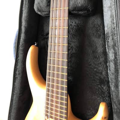 MTD USA 530-24  5-string short scale bass image 11