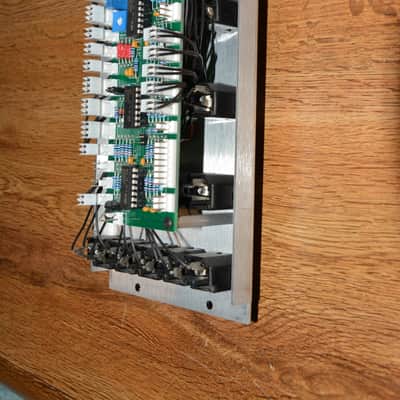 Synthesizers.com Q106 Oscillator Module (5U) - 2012 - With Manual image 3