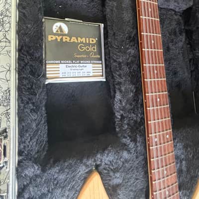 Rickenbacker 330/12 2021 - Mapleglo image 7