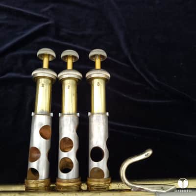 Vincent Bach TR200 Step-Up Bb Trumpet  Lacquered Brass gamonbrass image 21