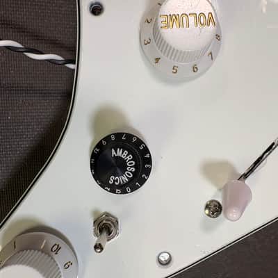 AMBROSONICS, LLC WOW, 23 Wirings! Bluetooth Programmable Pre-wired pickguard Pickup Director with FREE Pickup Composer App 2025 - Plain White image 4