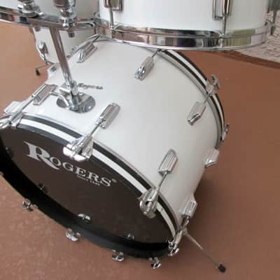 Rogers Vintage Londoner Drum Set Fullerton  White Swivomatic Script 22,12,13,16 READ image 6