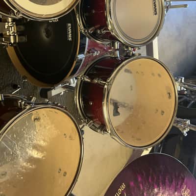PDP PDCM2217RB Concept Maple Series 7x8/8x10/9x12/12x14/14x16/18x22/5.5x14" 7pc Shell Pack with Chrome Hardware 2010s - Red to Black Sparkle Fade image 6