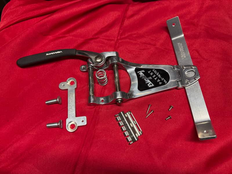 Bigsby and Vibramate for Flying V image 1