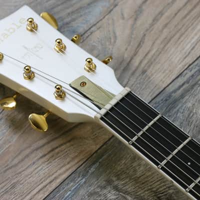 Rare! Dunable Asteroid Flying V  Limited 1 of a kind Psycho Guitar Las Vegas 2018 White (2274) image 13